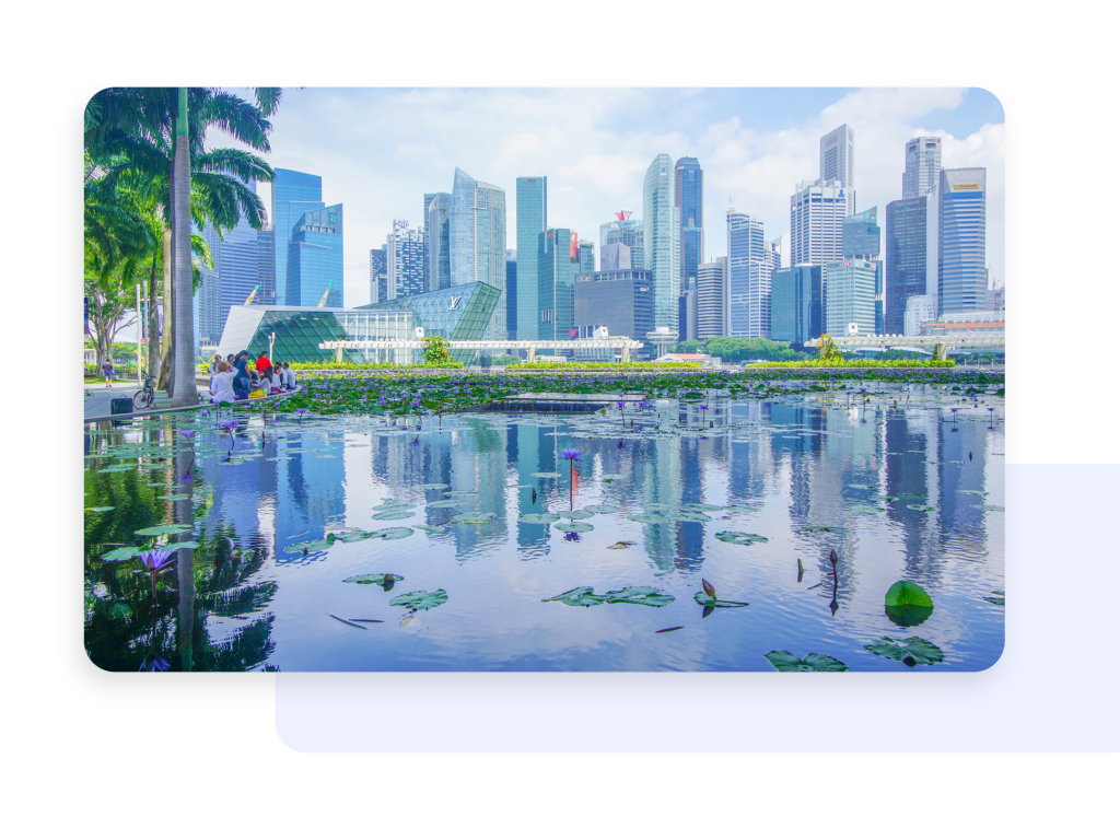 Corporate Innovation pond with a beautiful scenic view of tall buildings
