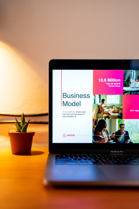 slidebean-jaOeFnmzfsw-unsplash